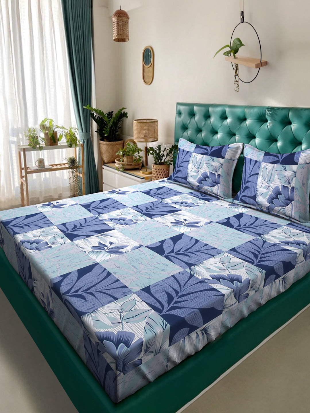 Klotthe Blue Floral 300 TC Cotton Blend Double Bedsheet with 2 Pillow Covers