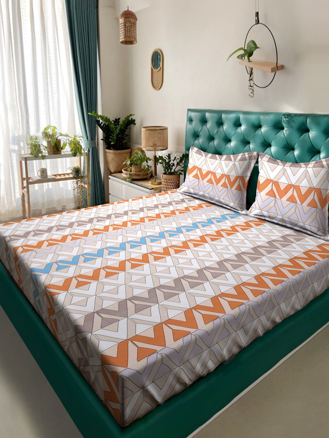 Klotthe Peach Geometric 300 TC Cotton Blend Double Bedsheet with 2 Pillow Covers