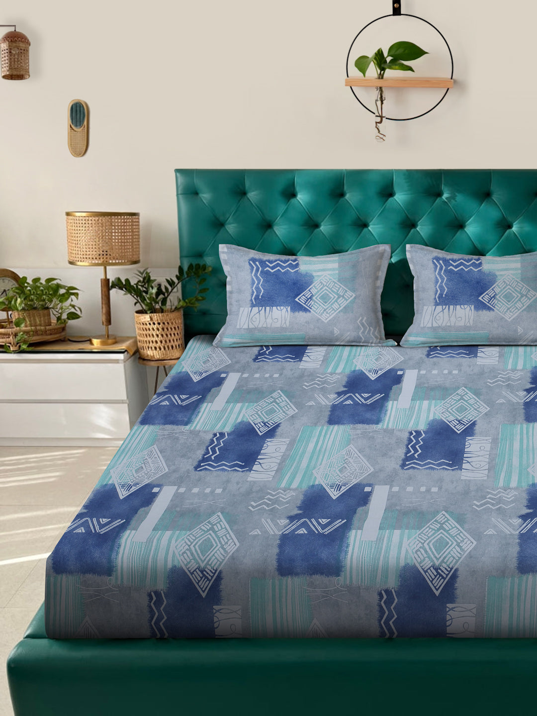 Klotthe Blue Geometric 400 TC Pure Cotton Fitted Double Bedsheet with 2 Pillow Covers