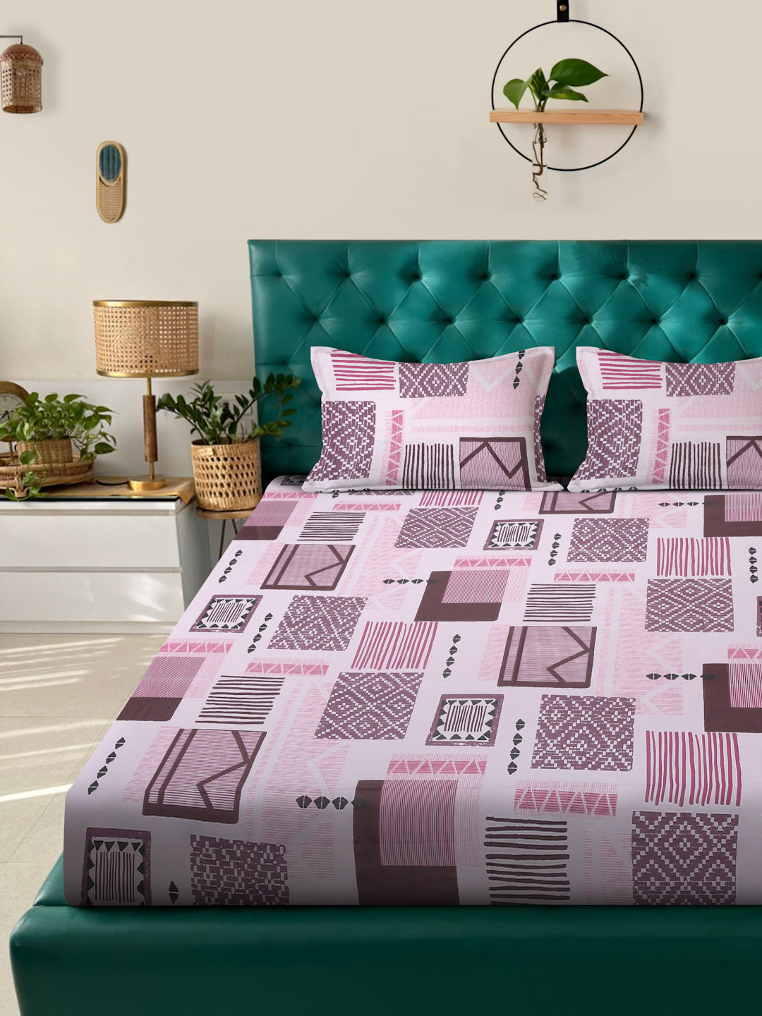 Klotthe Purple Geometric 400 TC Pure Cotton Double Bedsheet with 2 Pillow Covers