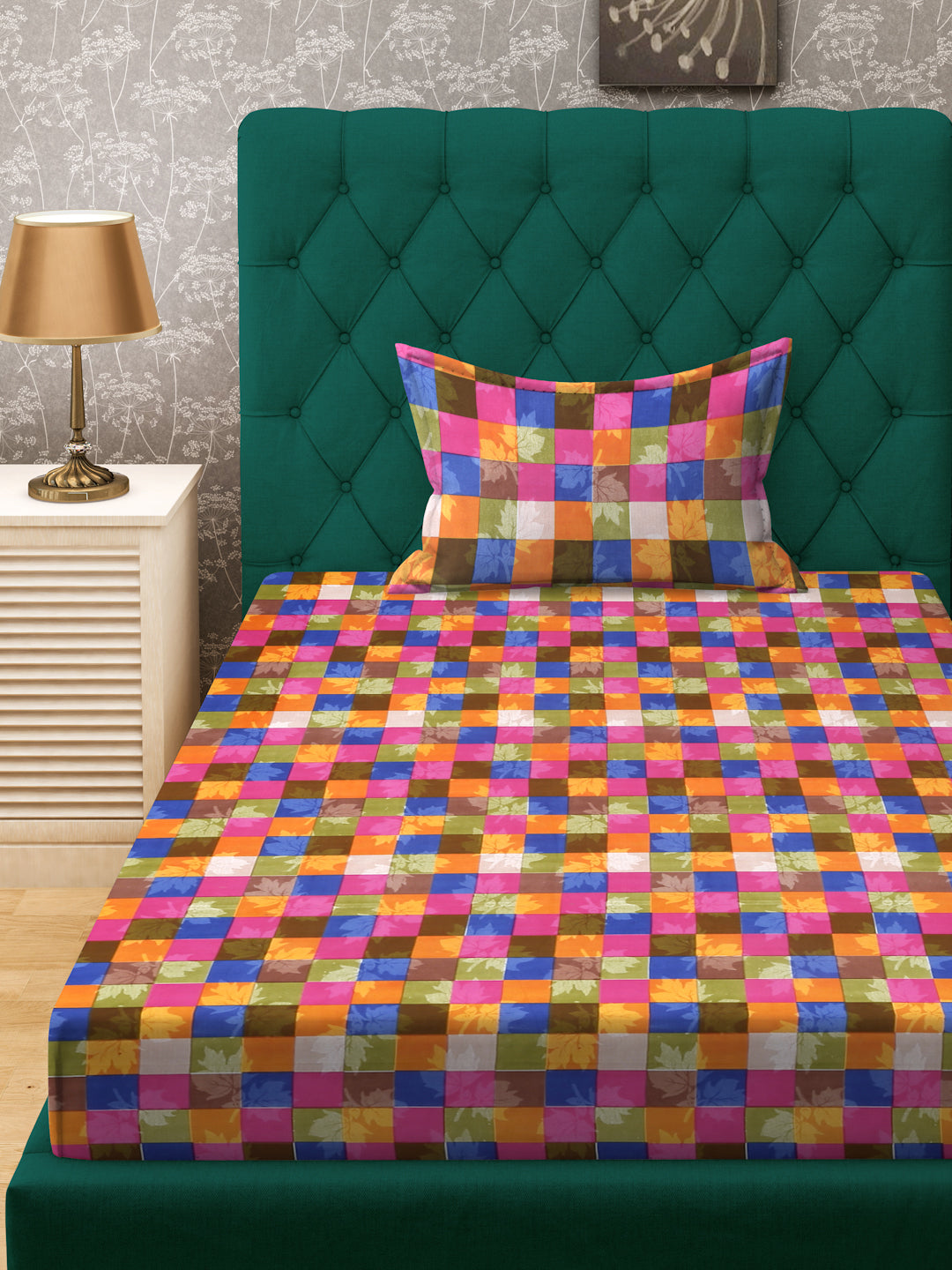 Klotthe Multicolor Geometric 300 TC Cotton Blend Single Bedsheet with Pillow Cover