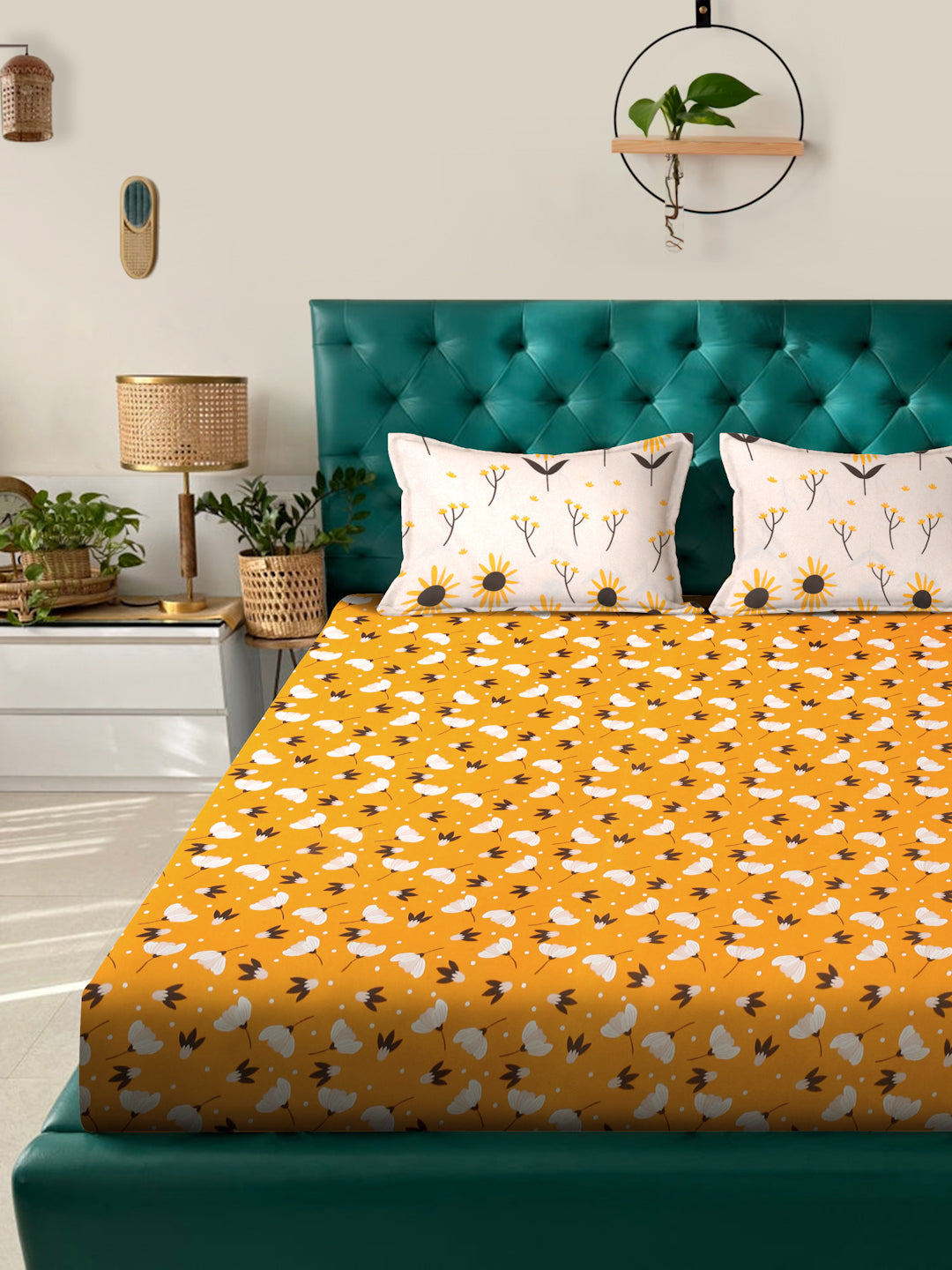 Klotthe Yellow Floral 300 TC Cotton Blend Fitted Double Bedsheet with 2 Pillow Covers