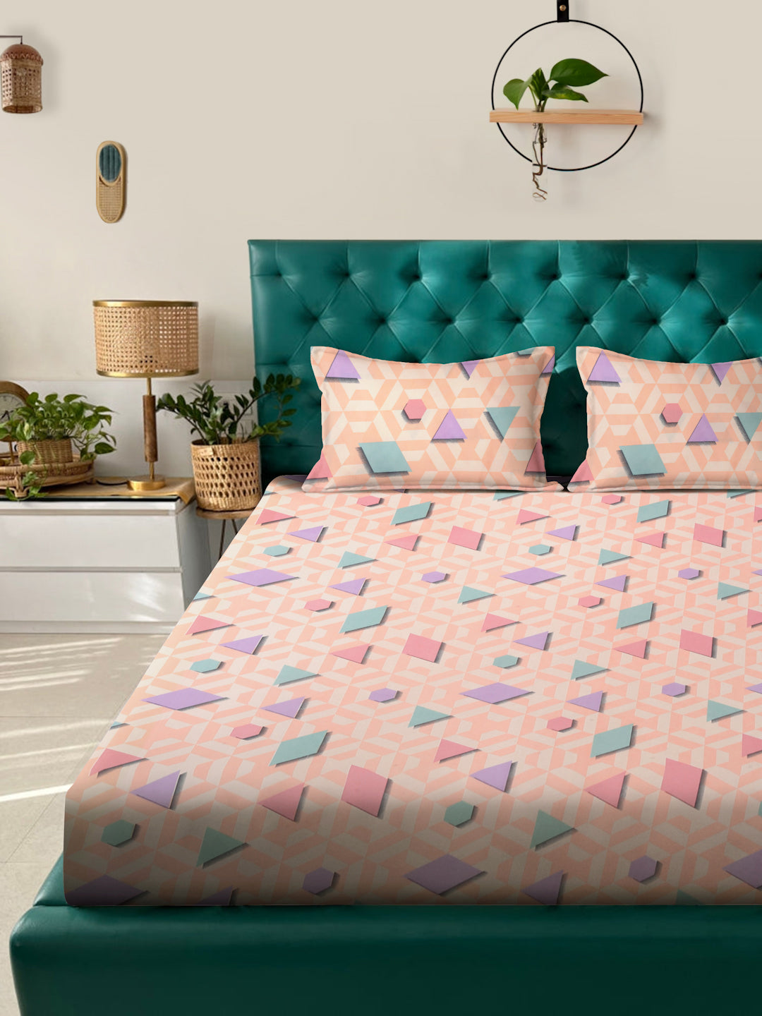 Klotthe Peach Geometric 300 TC Cotton Blend Double Bedsheet with 2 Pillow Covers