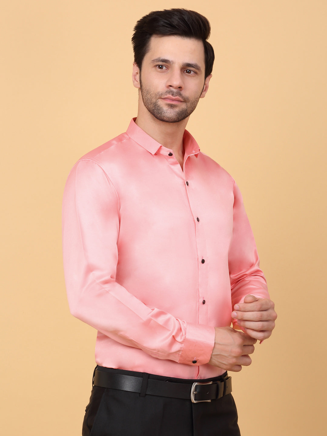 Klotthe Men Pink Solid Spread Collar Satin Formal Shirt