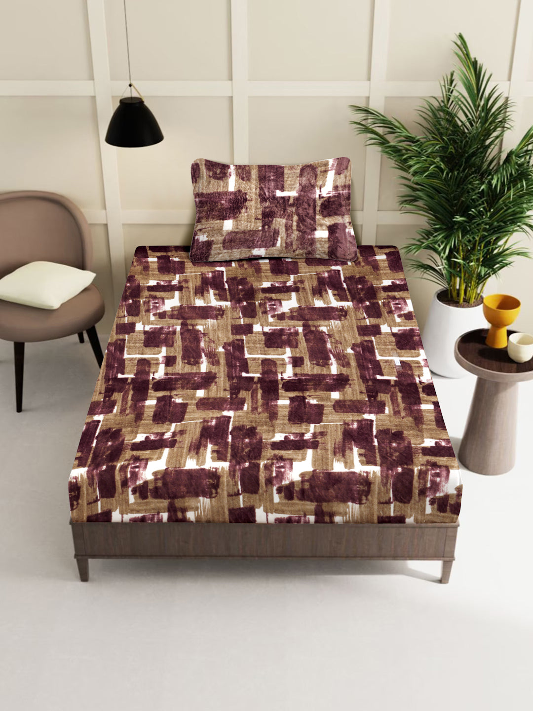 Klotthe Rust Geometric Woolen Single Bed Sheet with Pillow Cover