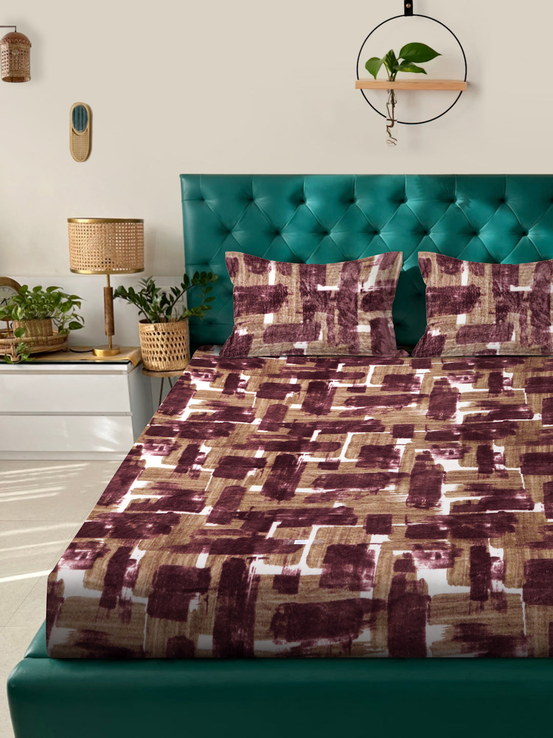 Klotthe Rust Geometric Woolen Double Bed Sheet with 2 Pillow Covers