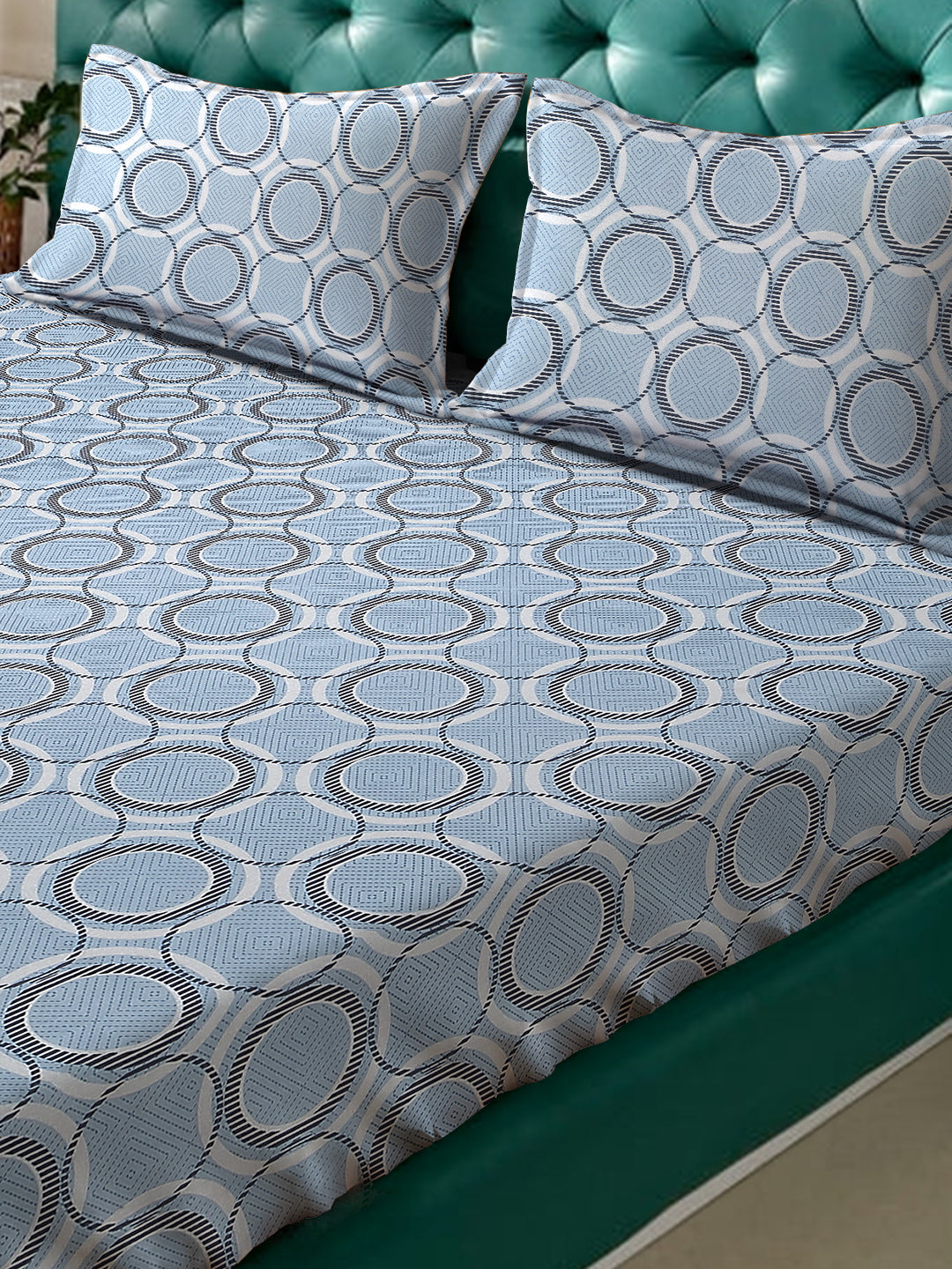 Klotthe Blue Geometric 400 TC Pure Cotton Double Bedsheet with 2 Pillow Covers