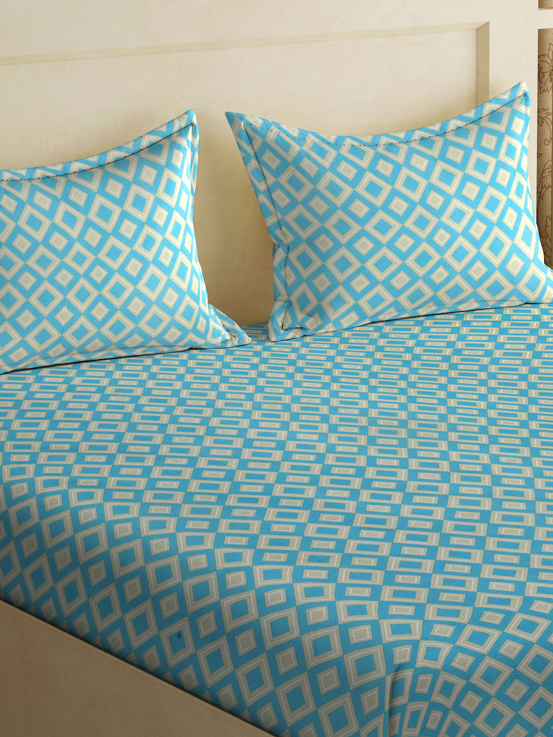 Klotthe Turquoise Geometric 300 TC Cotton Blend Double Bedsheet with 2 Pillow Covers