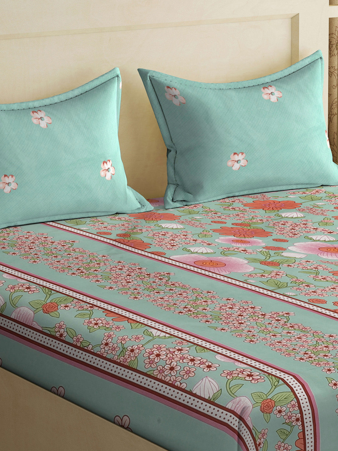 Klotthe Multi Floral 300 TC Cotton Blend Fitted Double Bedsheet with 2 Pillow Covers