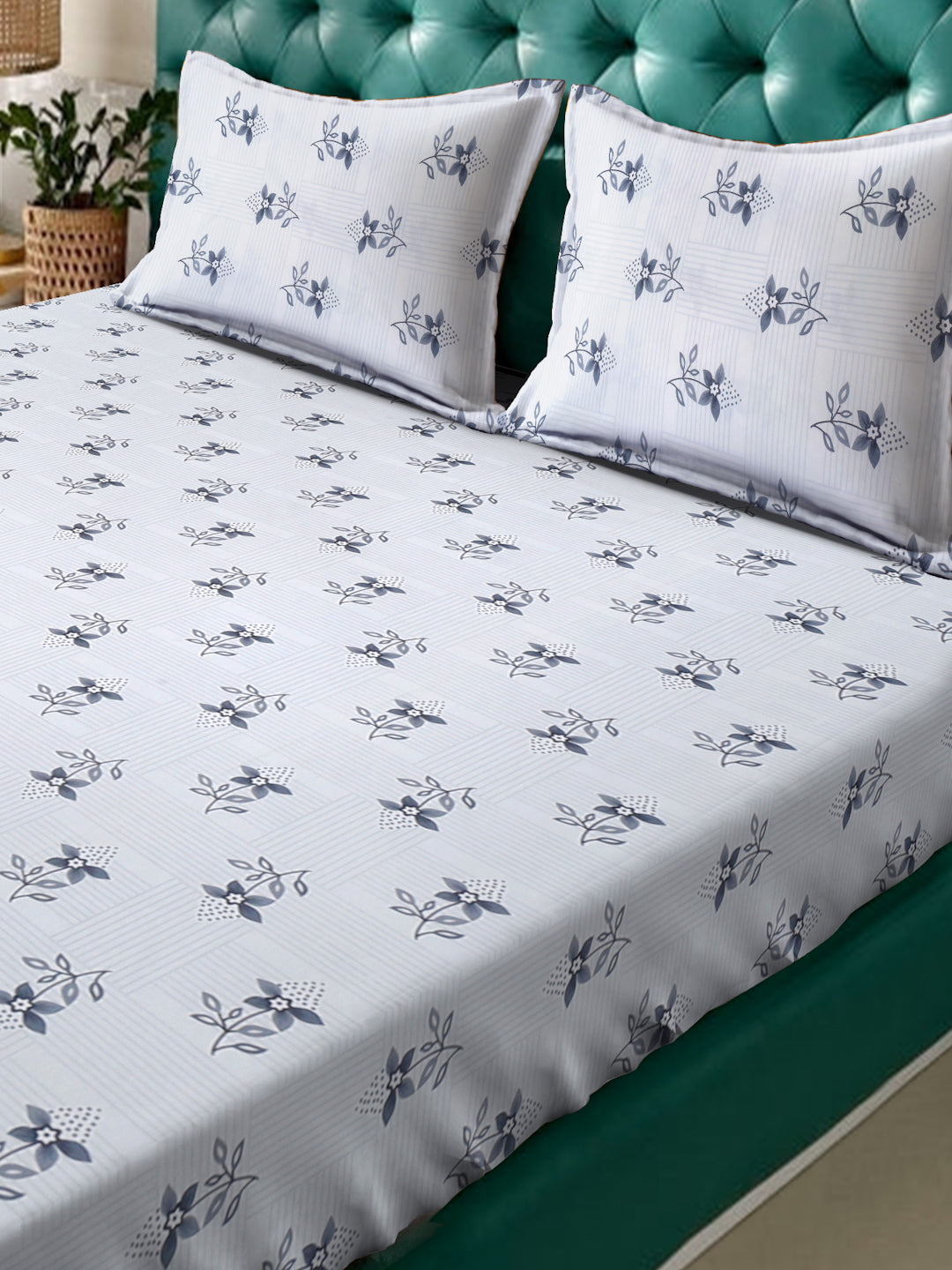 Klotthe White Floral 300 TC Cotton Blend Fitted Double Bedsheet with 2 Pillow Covers