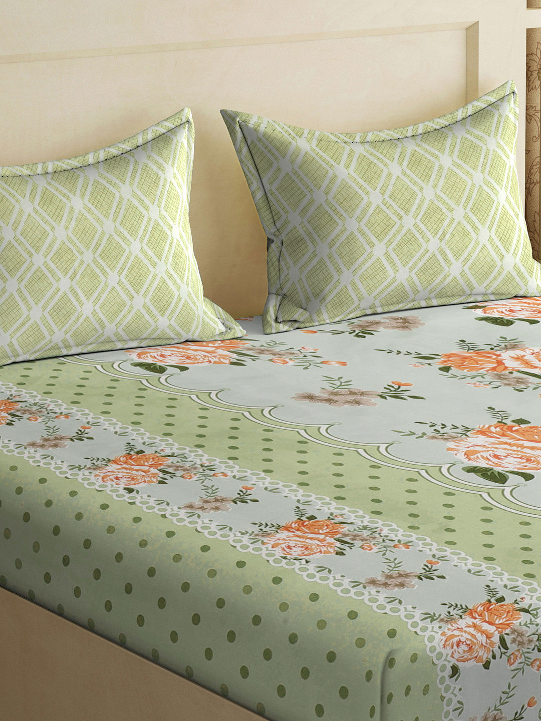 Klotthe Green Floral 300 TC Cotton Blend Fitted Double Bedsheet with 2 Pillow Covers