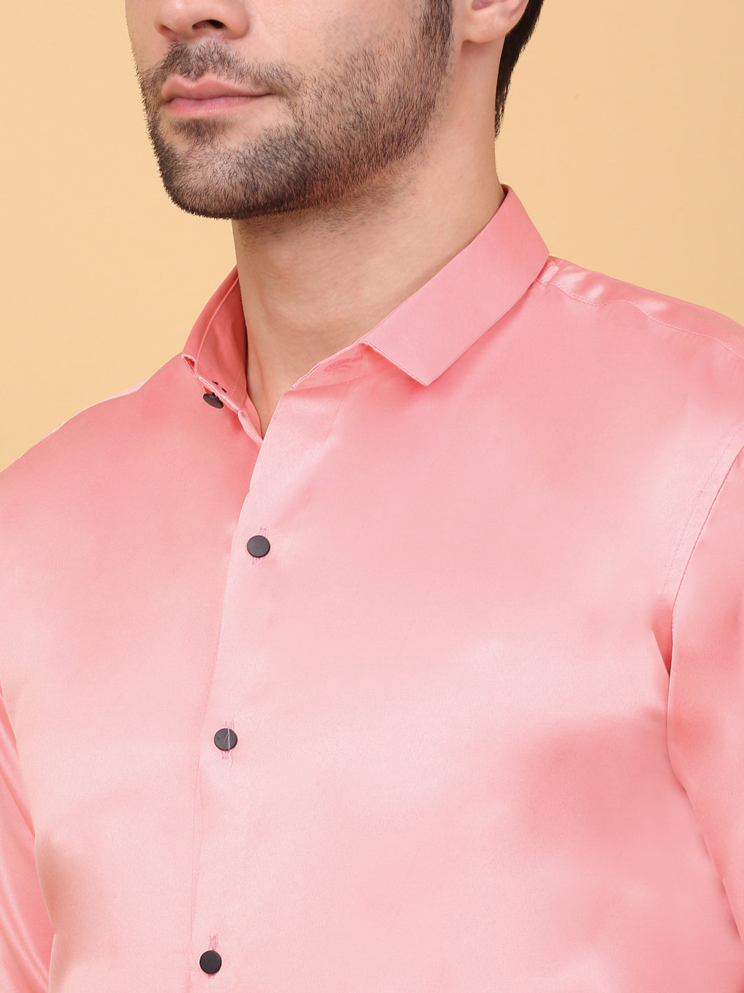 Klotthe Men Pink Solid Spread Collar Satin Formal Shirt