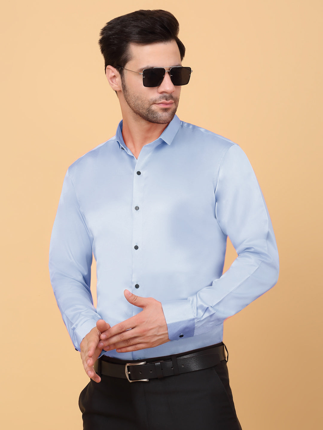 Klotthe Men SkyBlue Solid Spread Collar Satin Formal Shirt