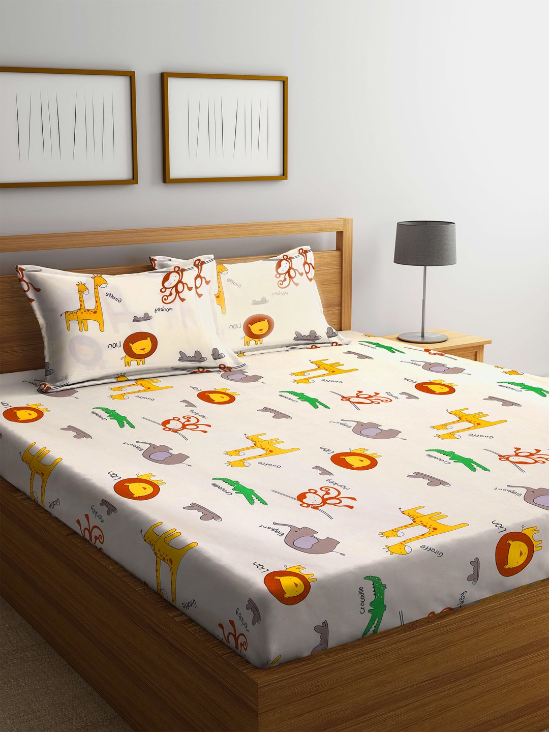 Special Kid's Edition Animal Bed Sheet Set with Two Pillow Covers by KLOTTHE®