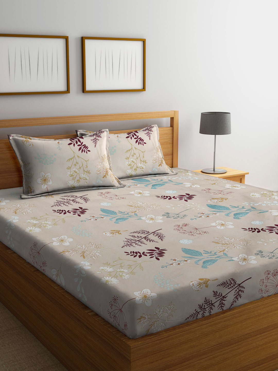 Klotthe Multicolor Floral 300 TC Cotton Blend Double Bedsheet with 2 Pillow Covers