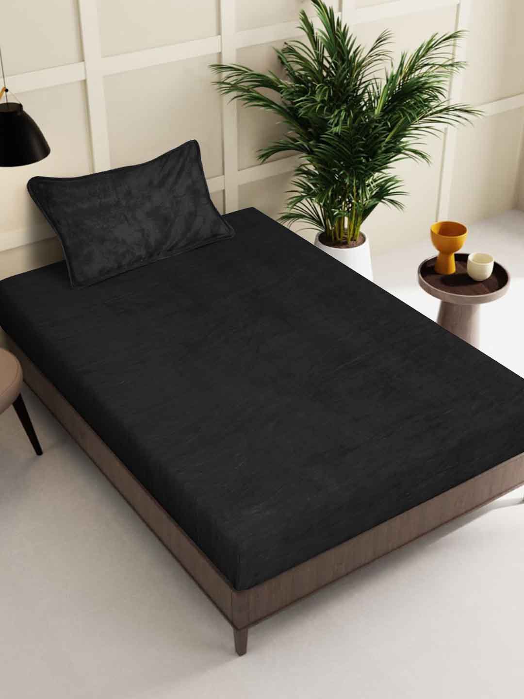 Klotthe Black Solid Woolen Single Bed Sheet with Pillow Cover