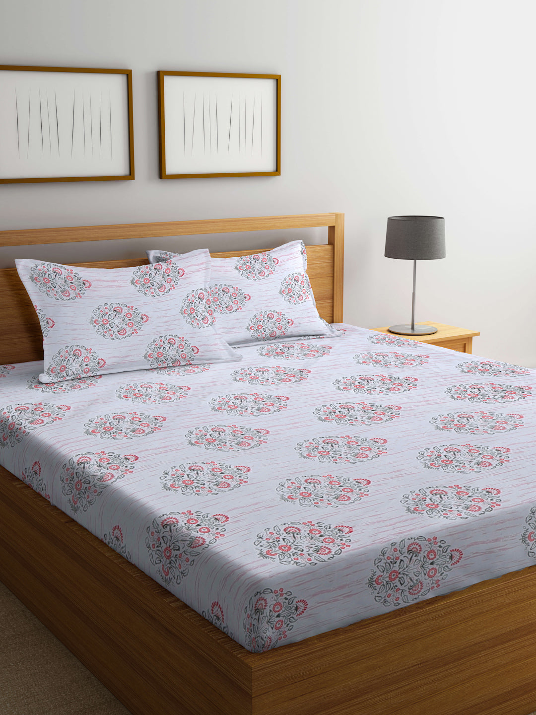 Klotthe Multi Floral 300 TC Cotton Blend Super King Double Bedsheet with 2 Pillow covers (270X270 cm)