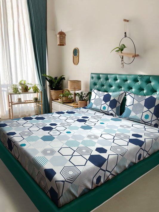 Klotthe Multicolor Geometric 300 TC Cotton Blend Double Bedsheet with 2 Pillow Covers