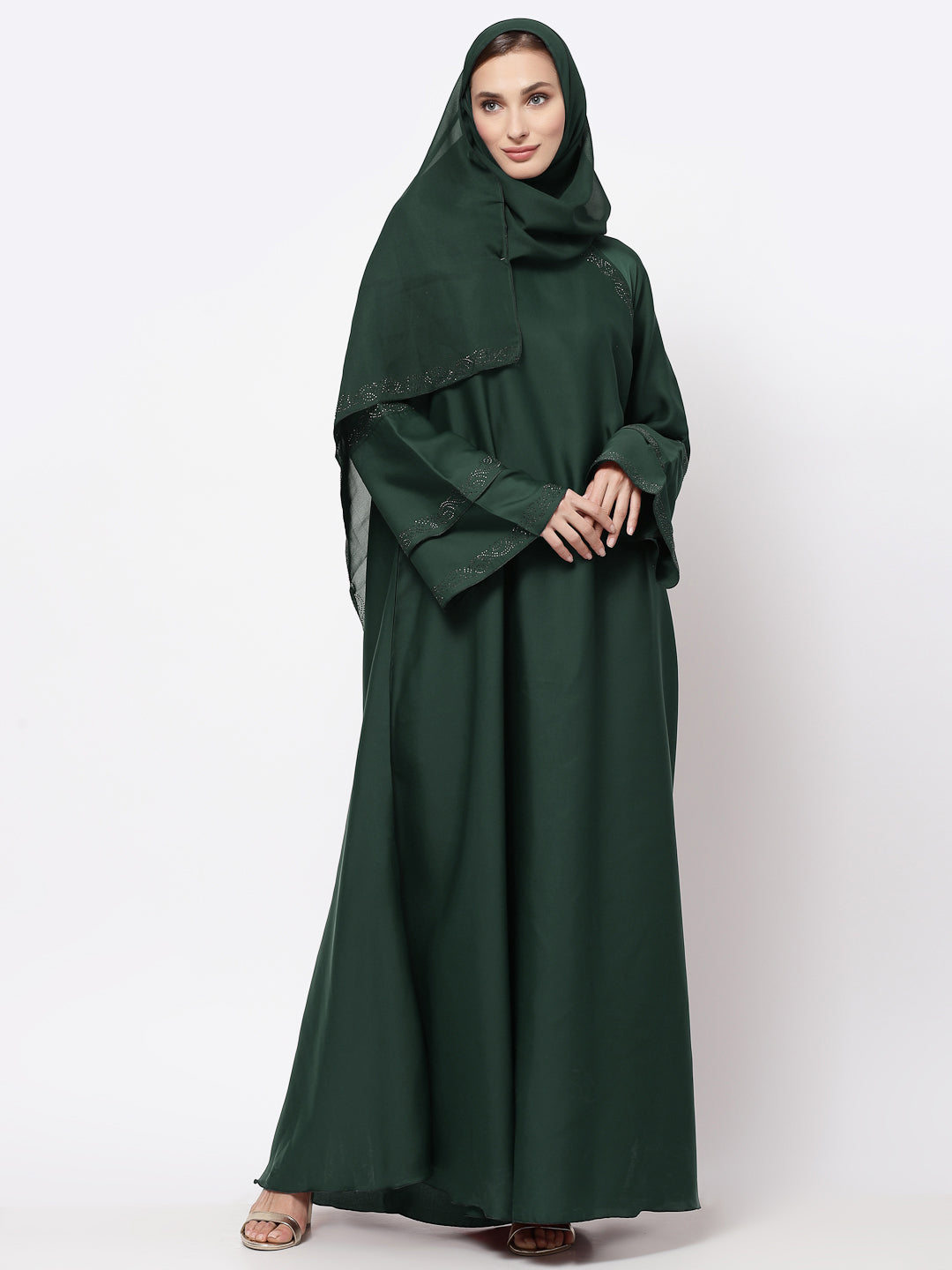 Klotthe Women Green Embellished Burqa With Scarves