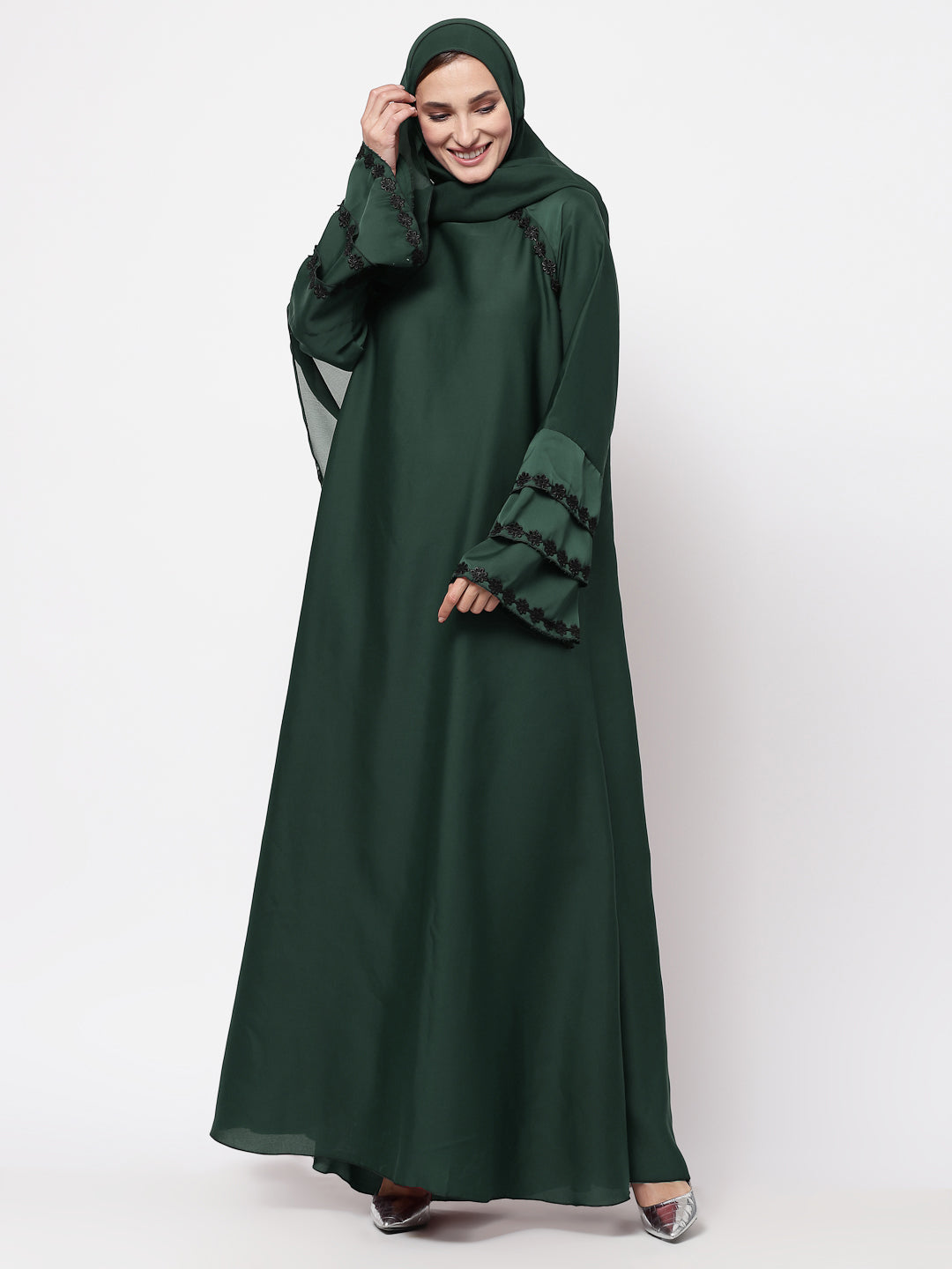 Klotthe Women Green Embellished Burqa With Scarves