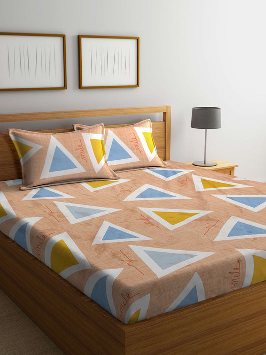 Klotthe Multi Geometric 300 TC Cotton Blend Double Bedsheet with 2 Pillow Covers