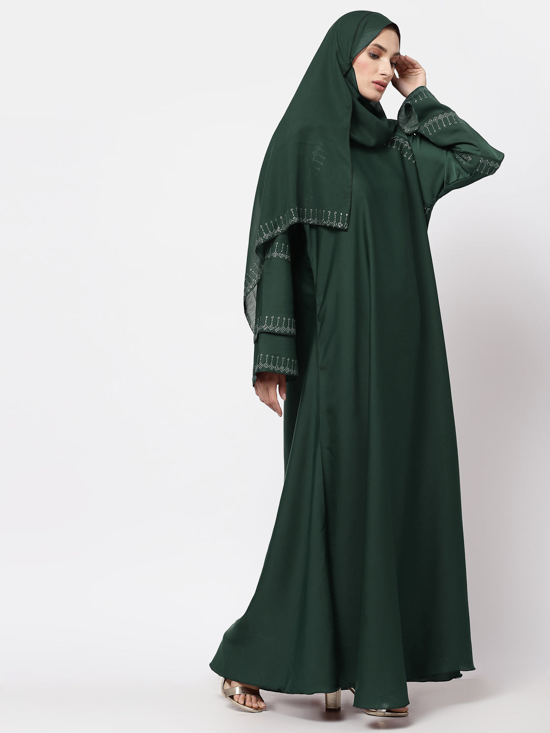 Klotthe Women Green Embellished Burqa With Scarves