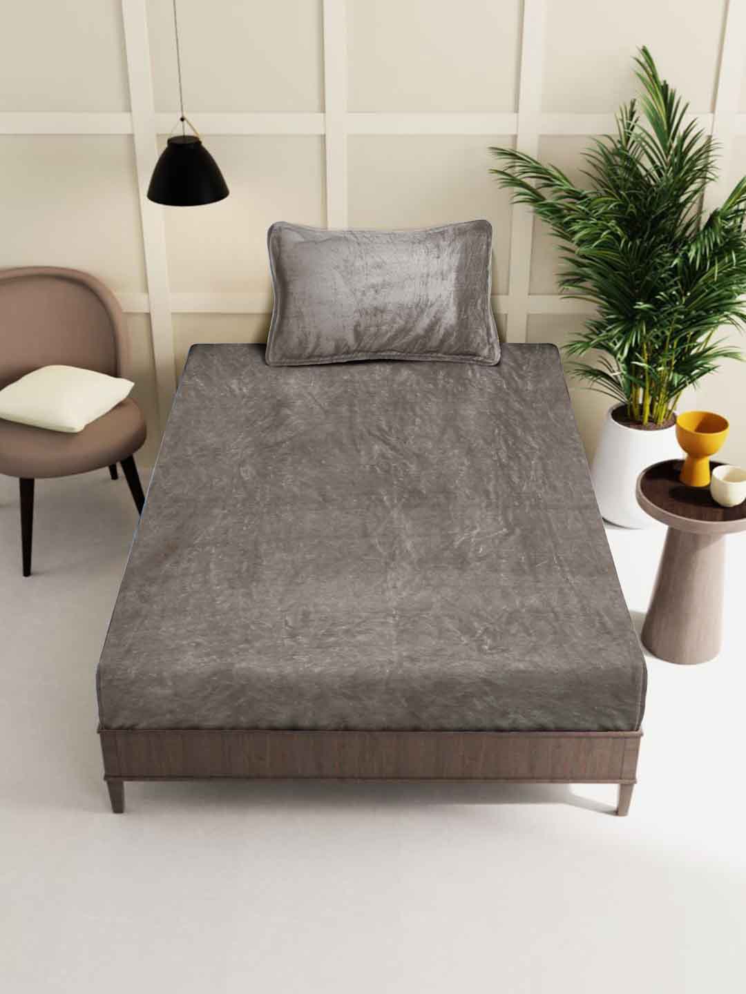 Klotthe Brown Solid Woolen Single Bed Sheet with Pillow Cover