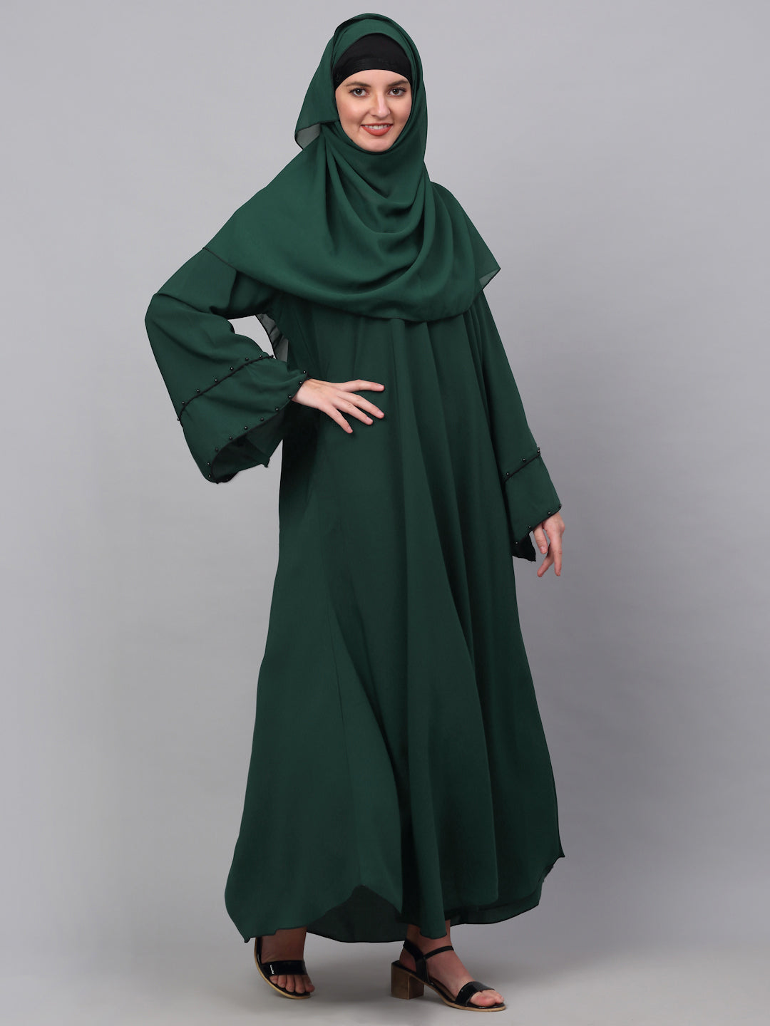 Klotthe Women Green Embellished Burqa With Scarves