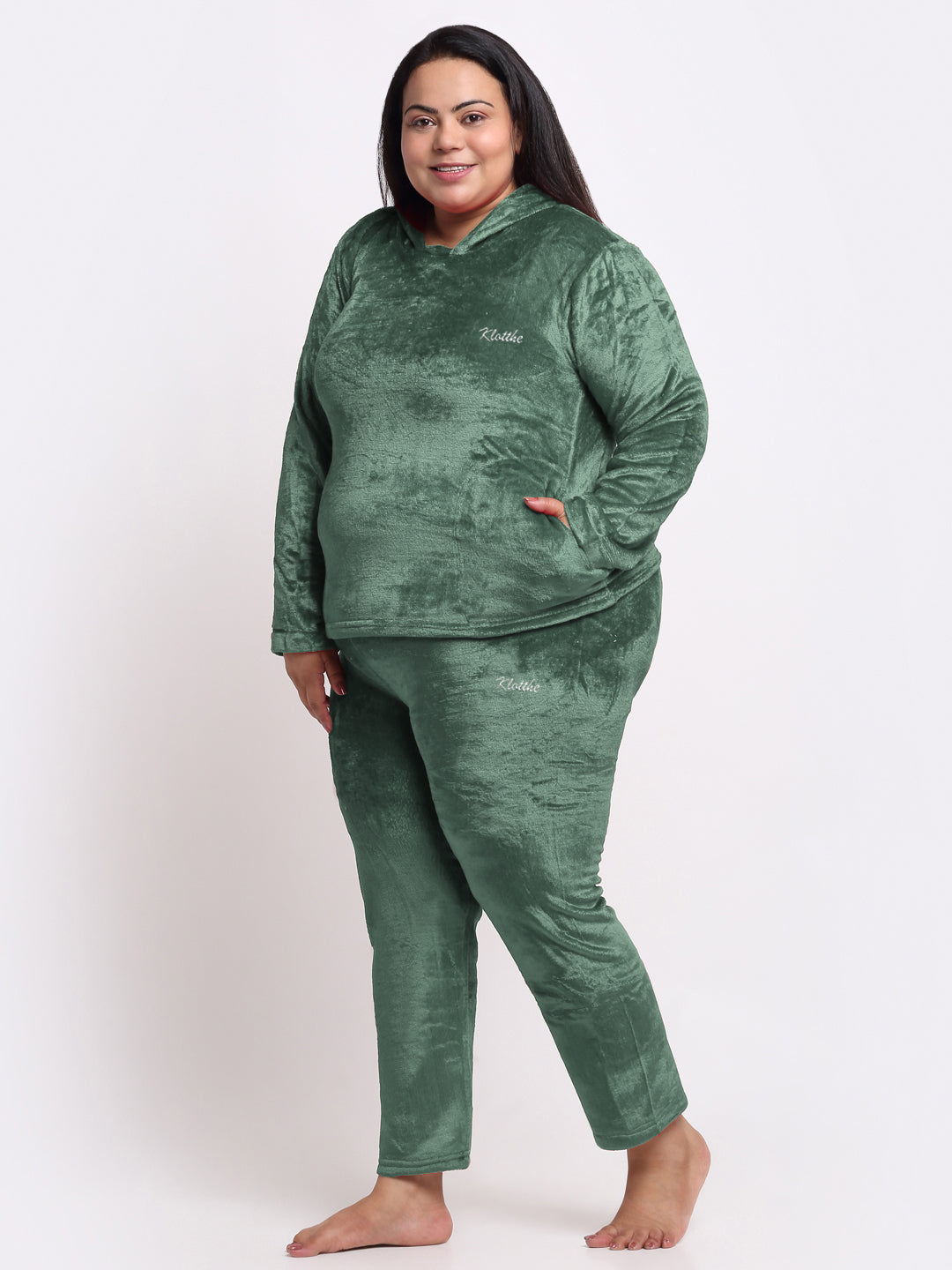 Klotthe Women Green Solid Wool Blend Hooded Night Suit