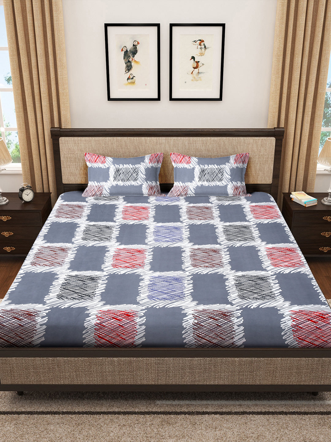 Klotthe Multicolor Geometric 300 TC Cotton Blend Fitted Double Bedsheet with 2 Pillow Covers