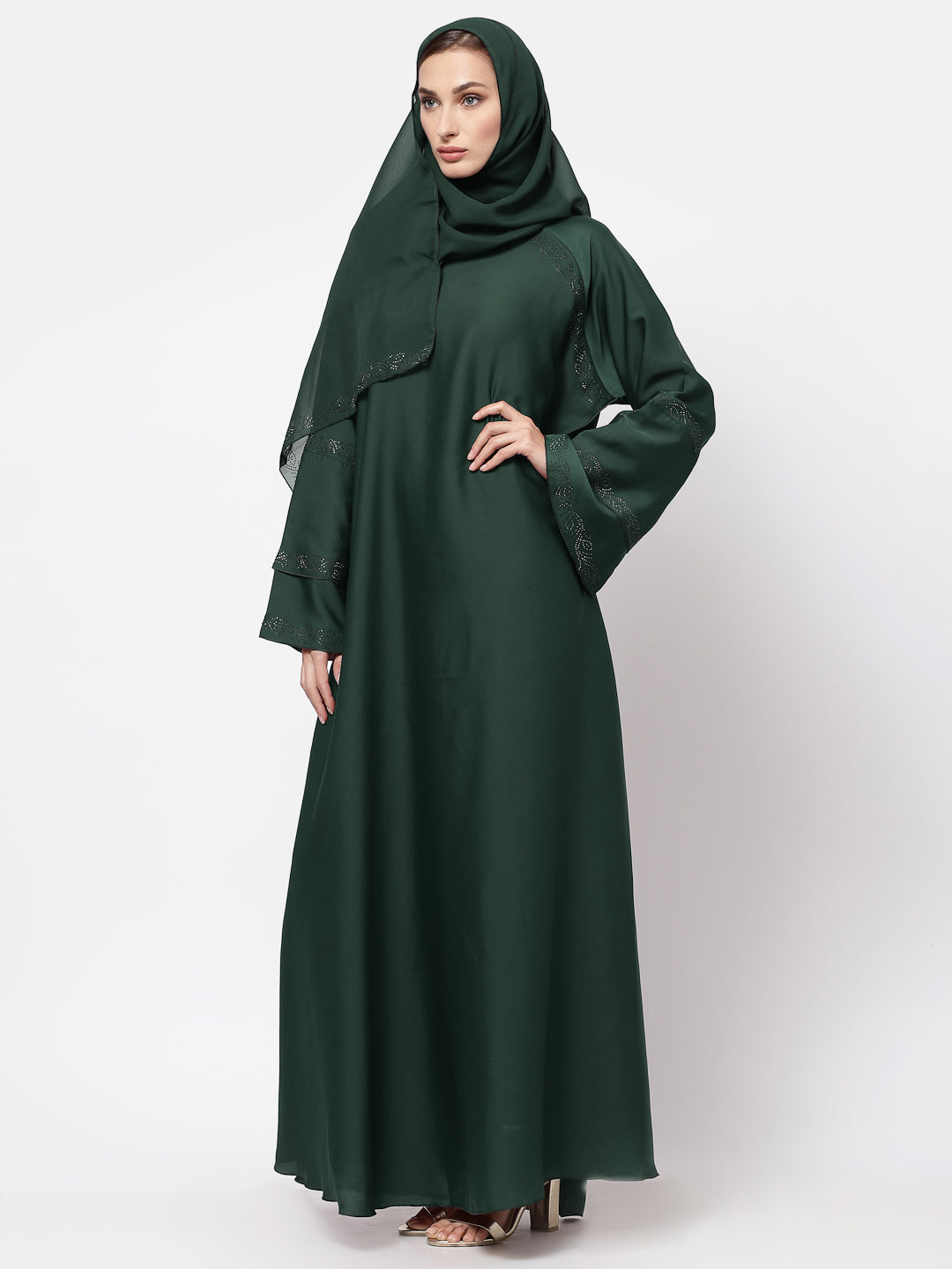 Klotthe Women Green Embellished Burqa With Scarves