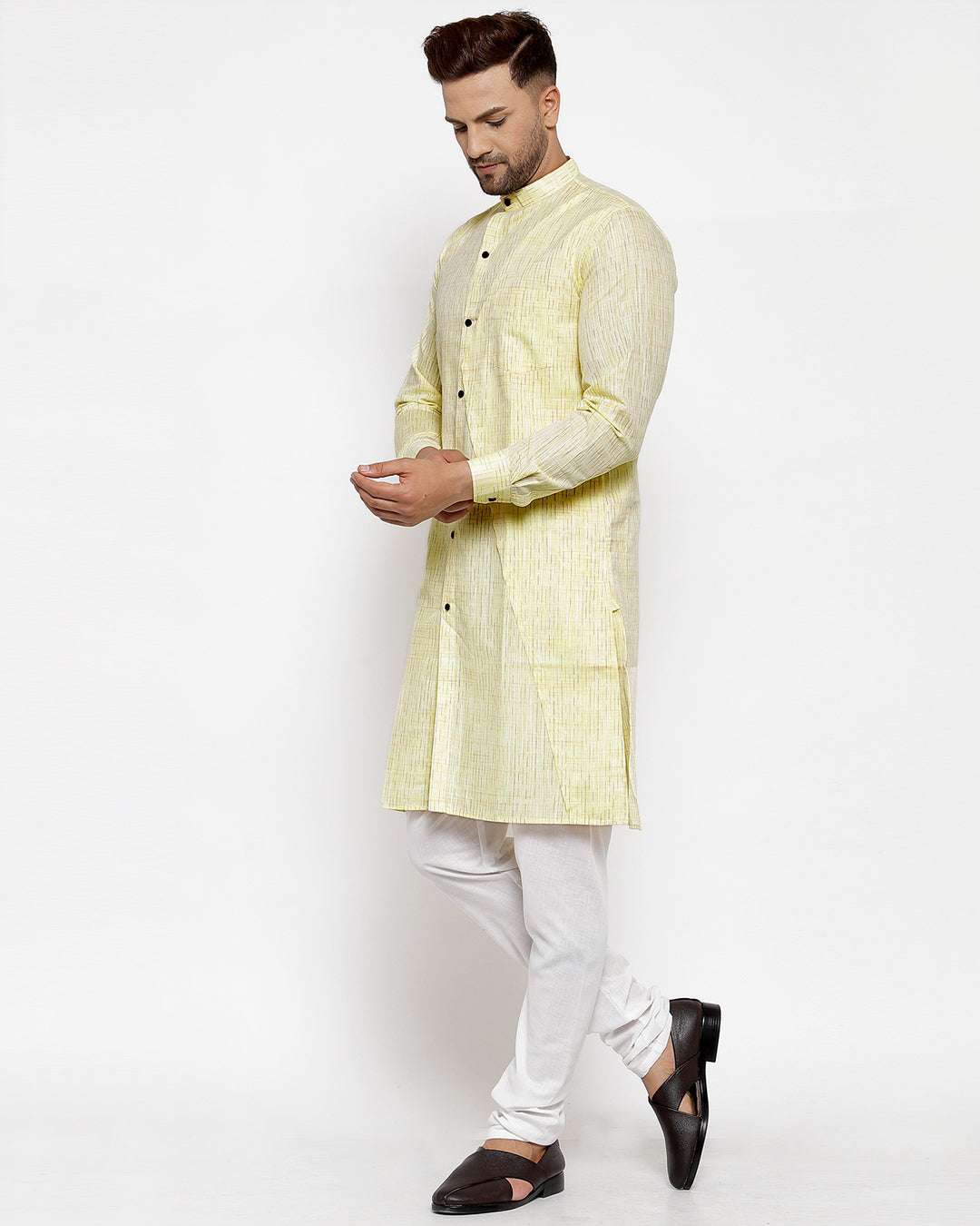 KLOTTHE Yellow Cotton Striped Kurta