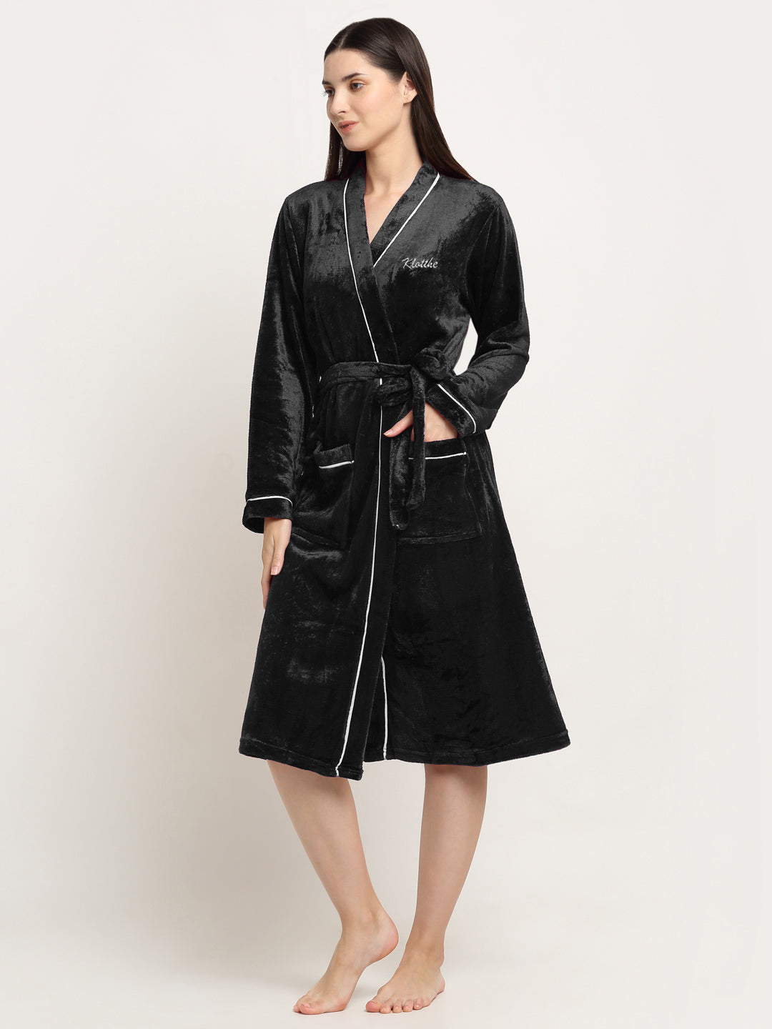 Klotthe Women Black Solid Wool Bath Robe With Belt