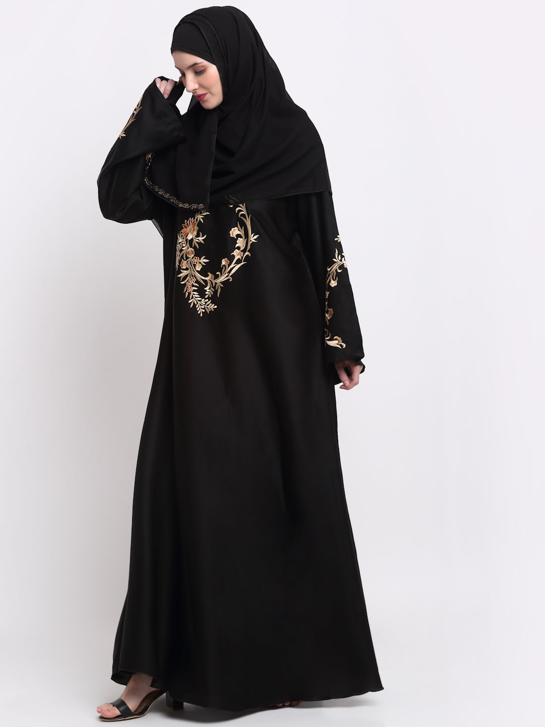 Klotthe Women Black Solid Burqa With Scarf