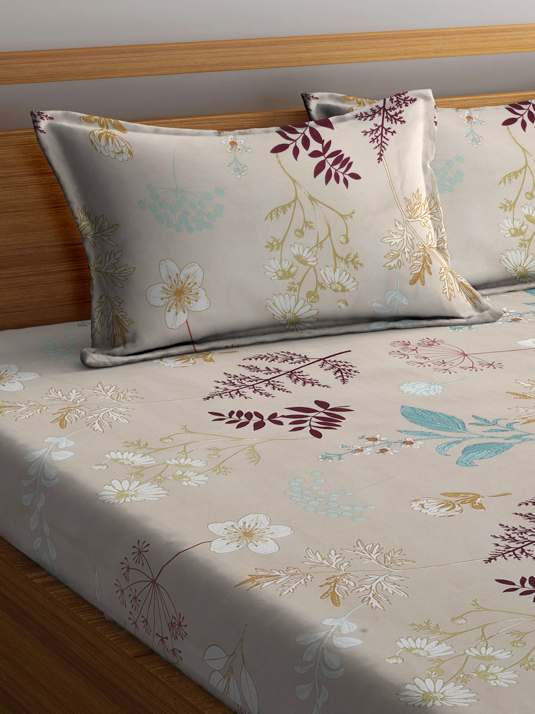 Klotthe Multicolor Floral 300 TC Cotton Blend Double Bedsheet with 2 Pillow Covers