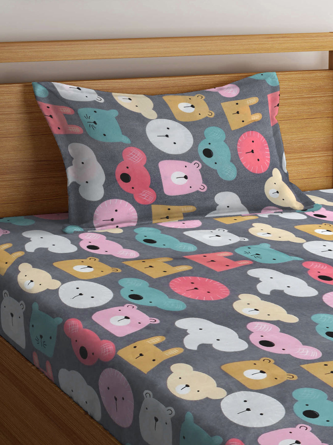 Klotthe Multicolor Cartoon Characters 300 TC Cotton Blend Single Bedsheet with Pillow Cover