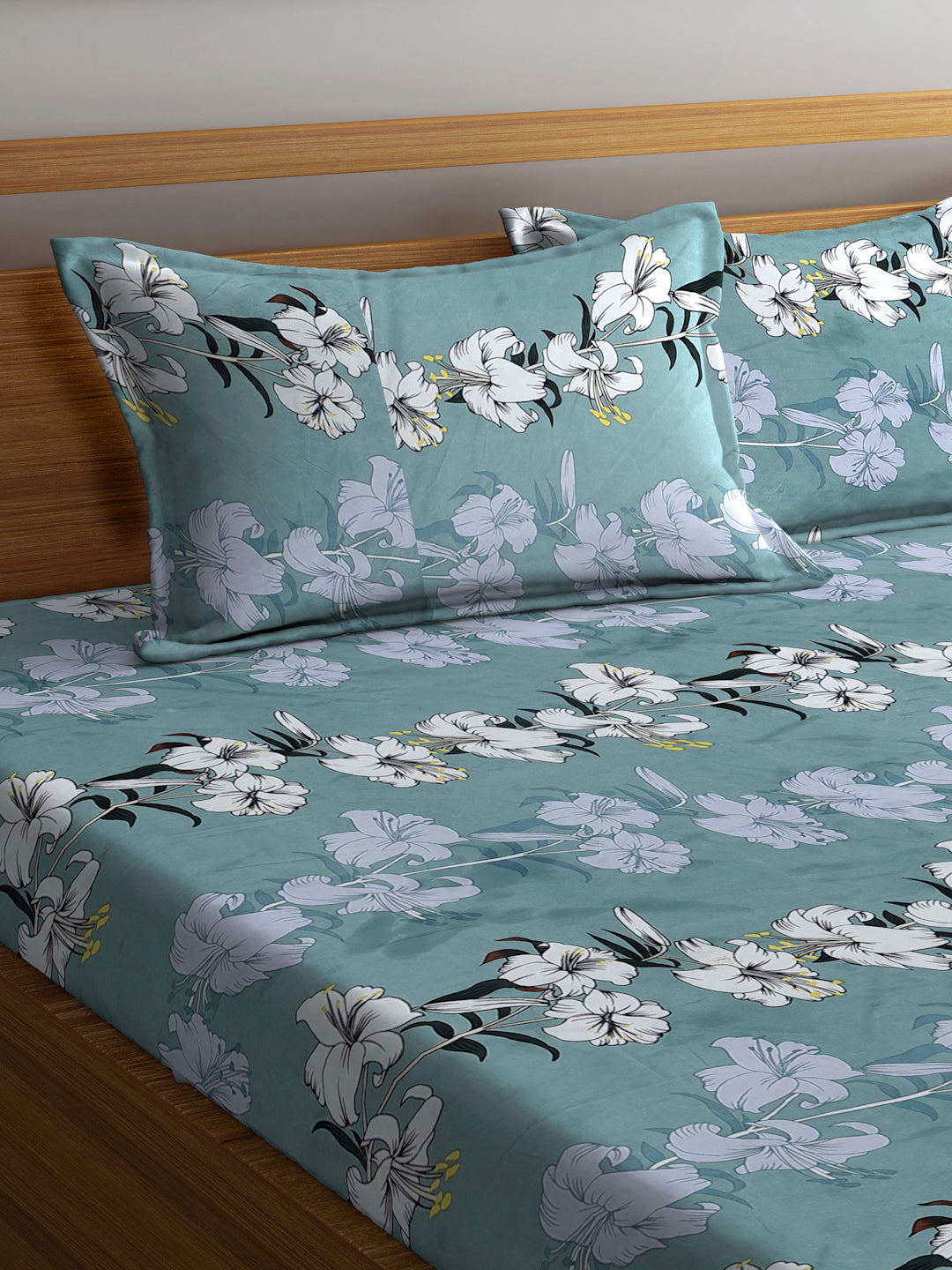 Klotthe Multi Floral 300 TC Cotton Blend Elasticated Super King Double Bedsheet with 2 Pillow Covers (270X270 cm)