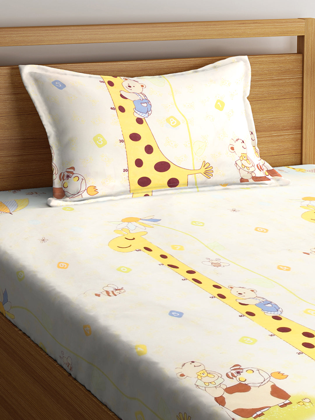 KLOTTHE Yellow Polycotton Cartoon Characters BedSheet With 1 Pillow Cover (225X150 cm)