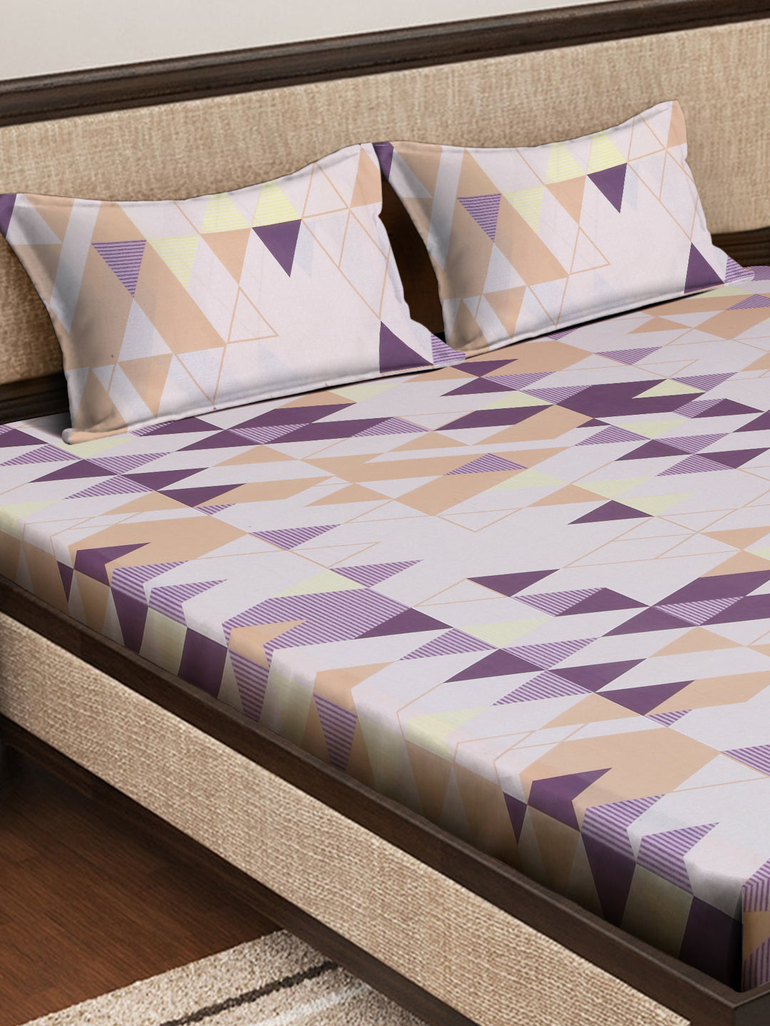 Klotthe Multicolor Geometric 400 TC Pure Cotton Double Bedsheet with 2 Pillow Covers