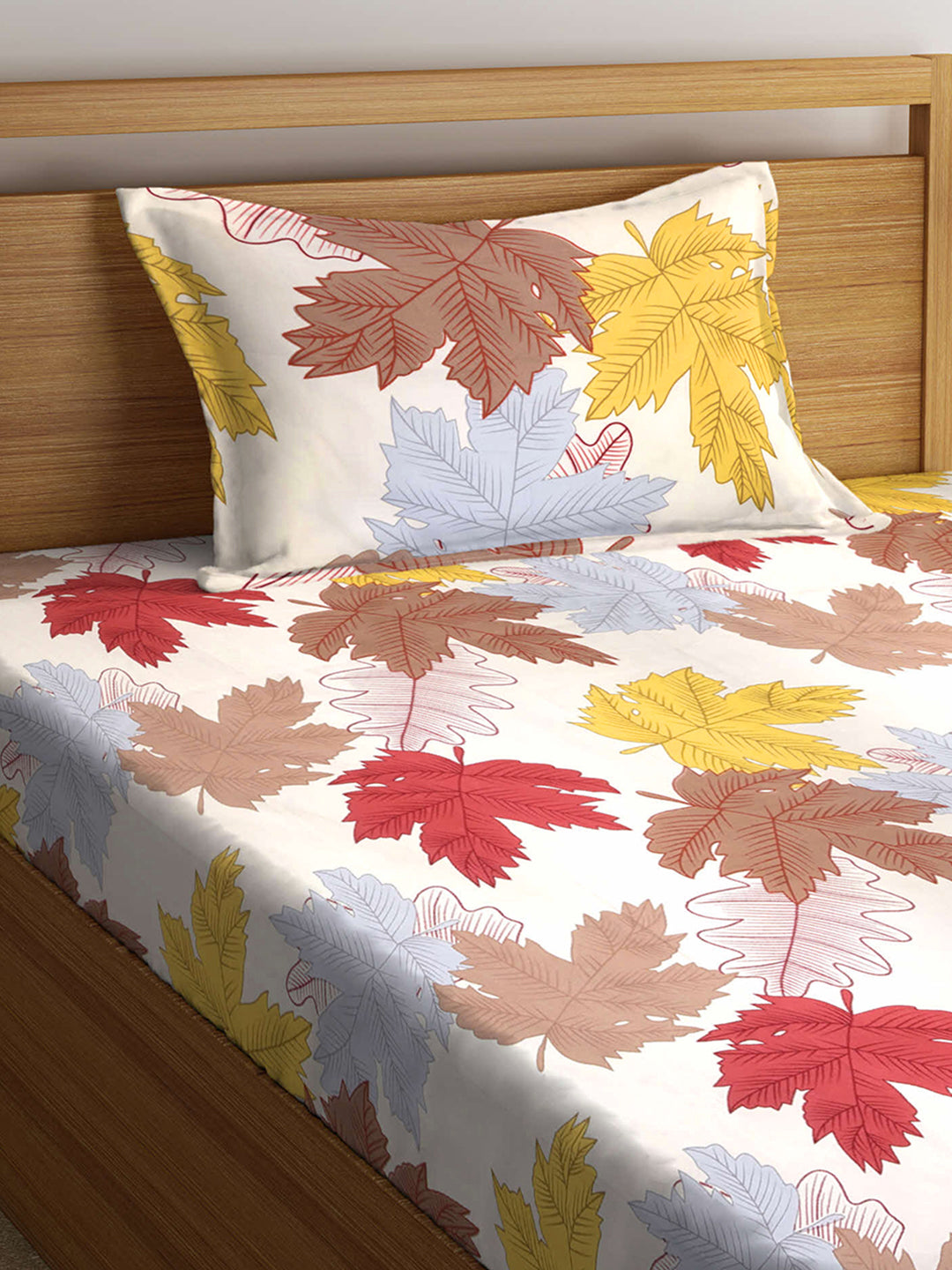 KLOTTHE Multi Polycotton Floral Single Bedsheet with 1 Pillow Cover (215X150 cm)