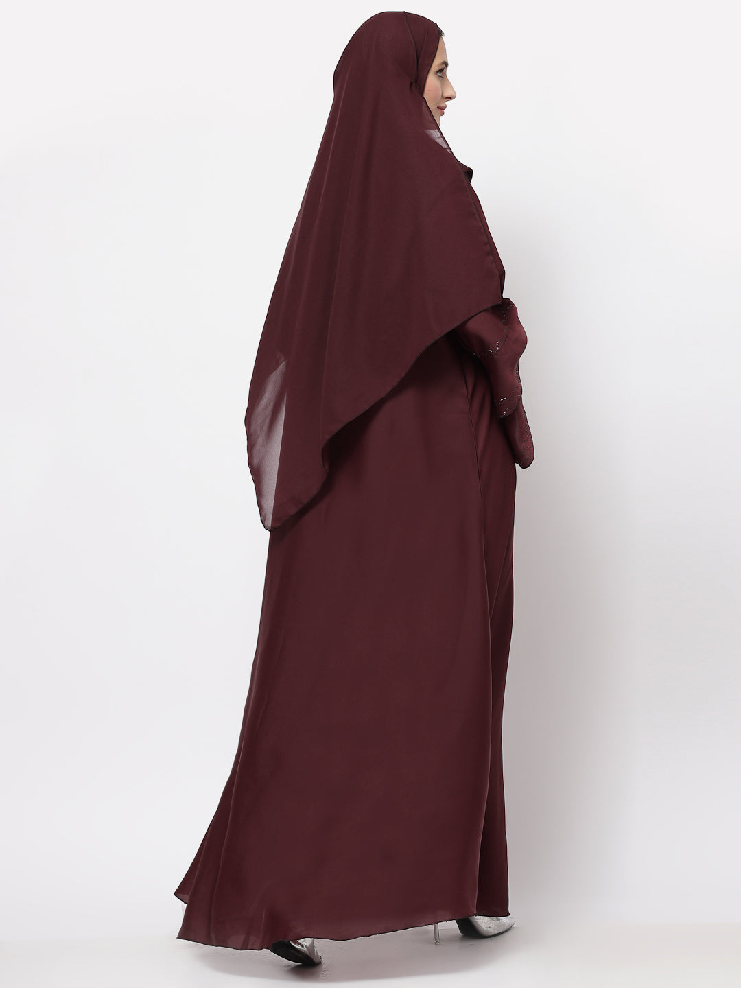 Klotthe Women Maroon Embellished Burqa With Scarves