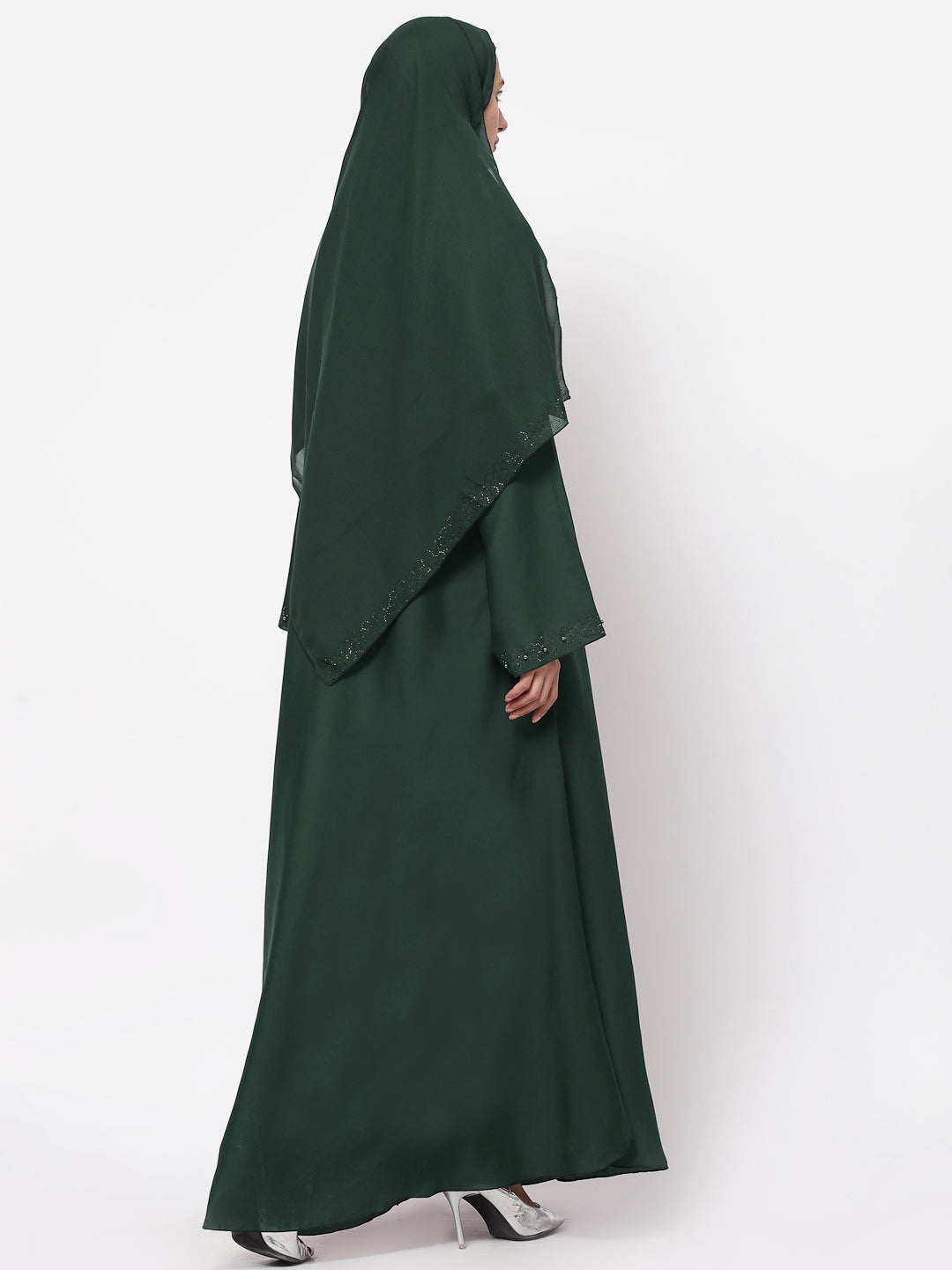 Klotthe Women Green Embellished Burqa With Scarves