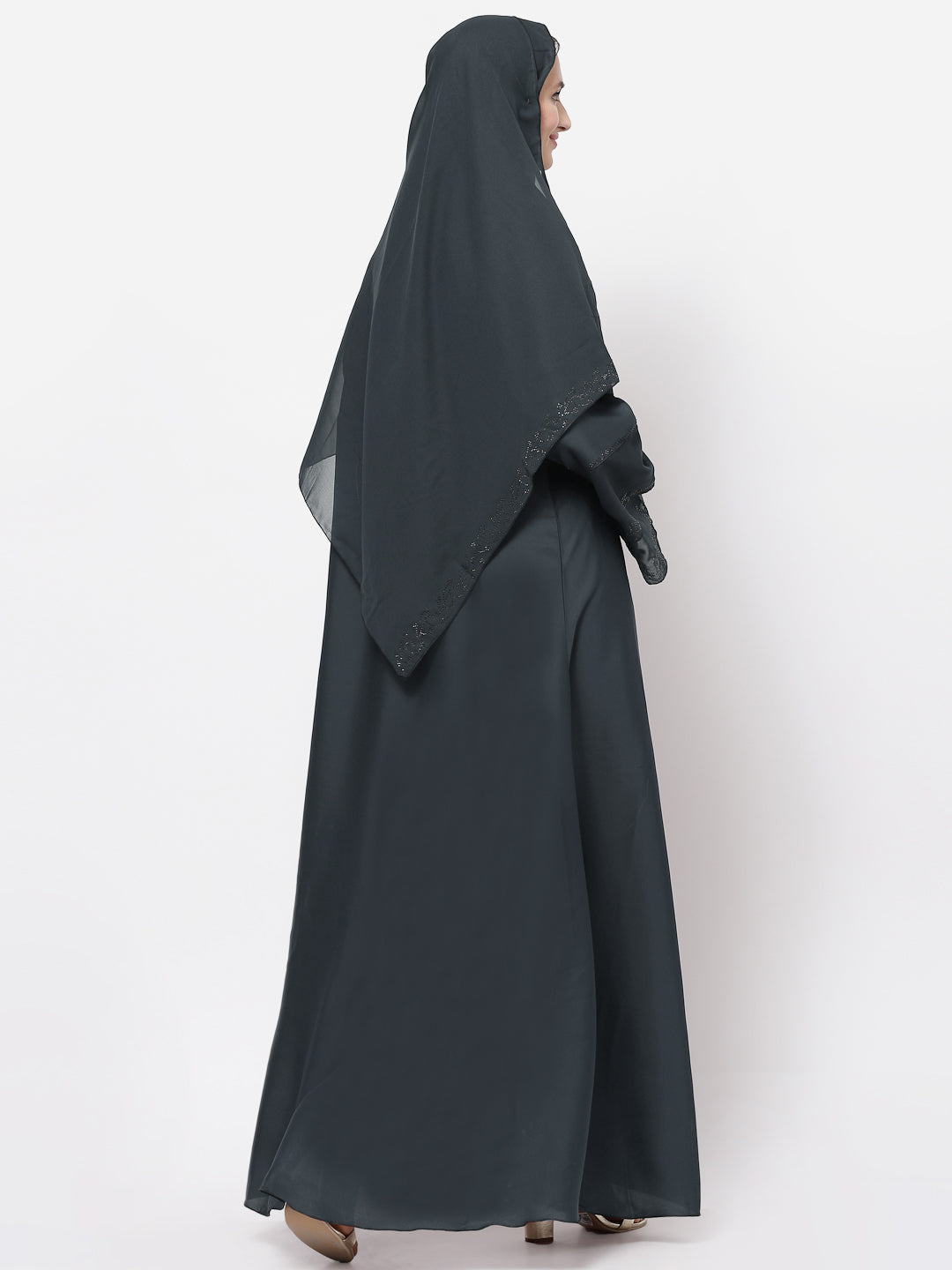 Klotthe Women Grey Embellished Burqa With Scarves