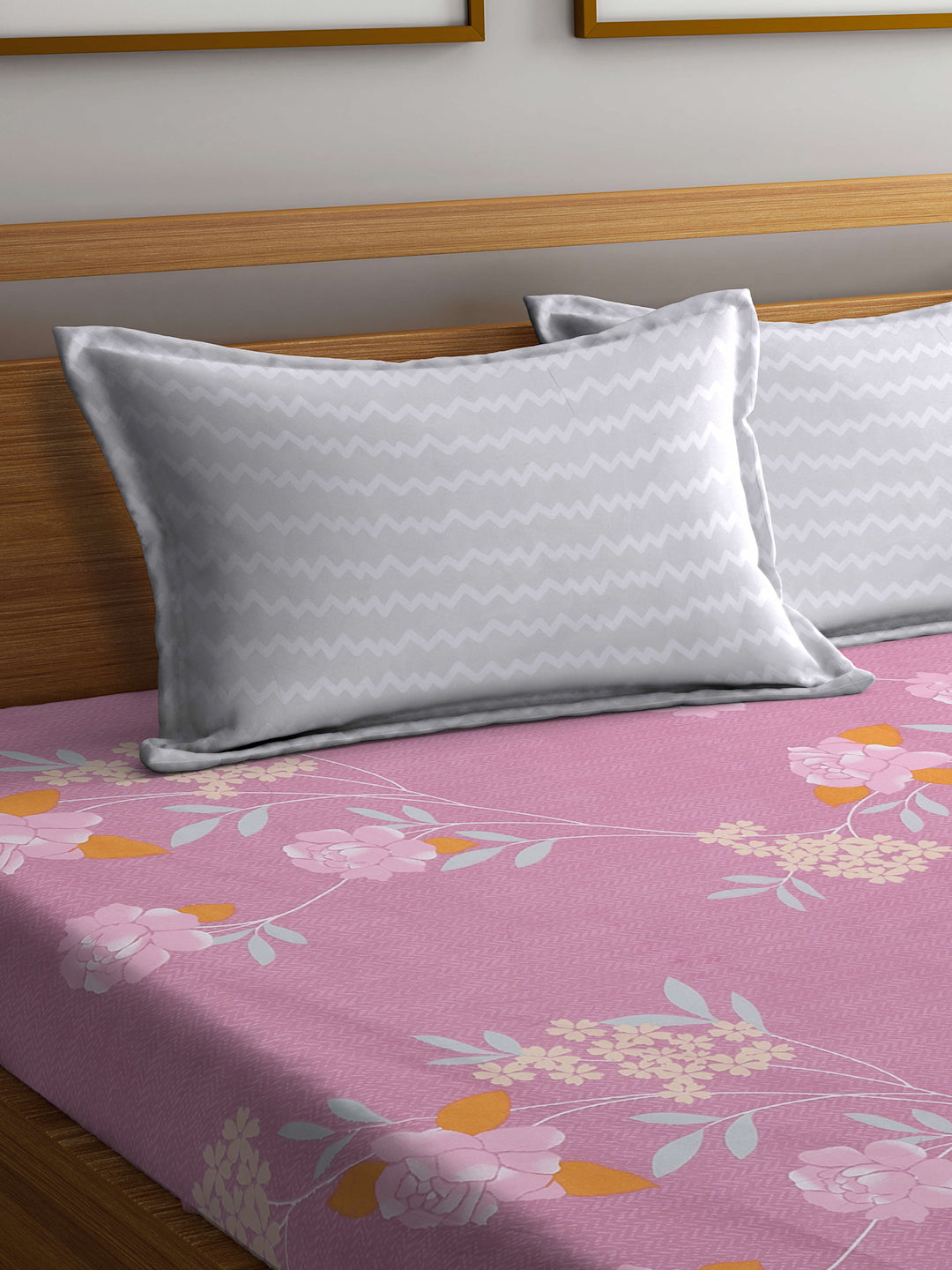 Klotthe Multicolor Floral 300 TC Cotton Blend Fitted Double Bedsheet with 2 Pillow Covers