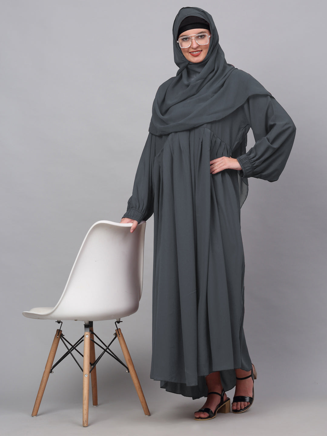 Klotthe Women Grey Embellished Burqa With Scarves