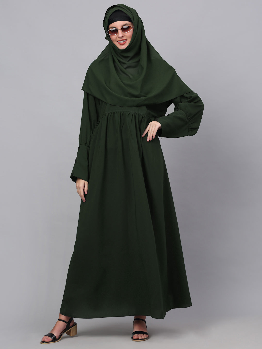 Klotthe Women Olive Embellished Burqa With Scarves