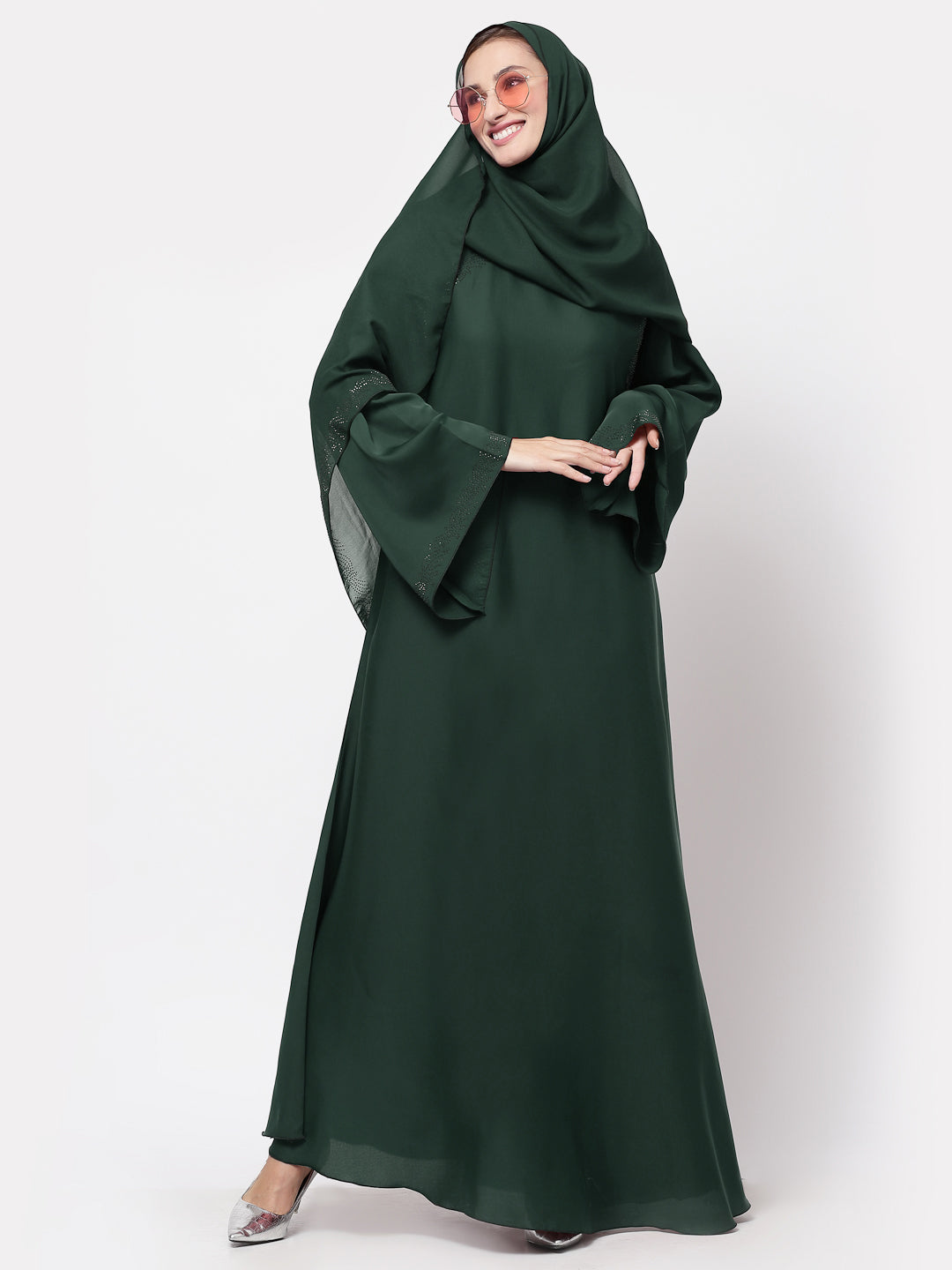 Klotthe Women Green Embellished Burqa With Scarves