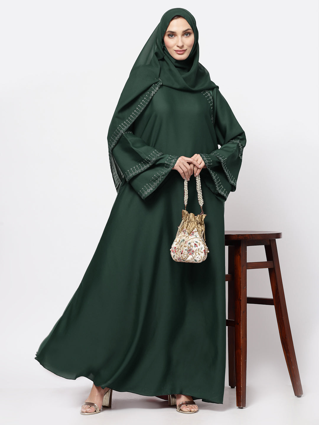 Klotthe Women Green Embellished Burqa With Scarves