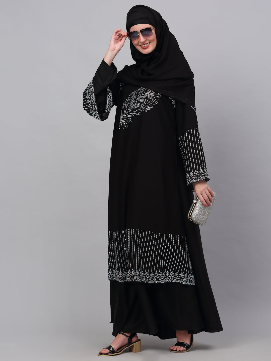 Klotthe Women Black Embellished Burqa With Scarves