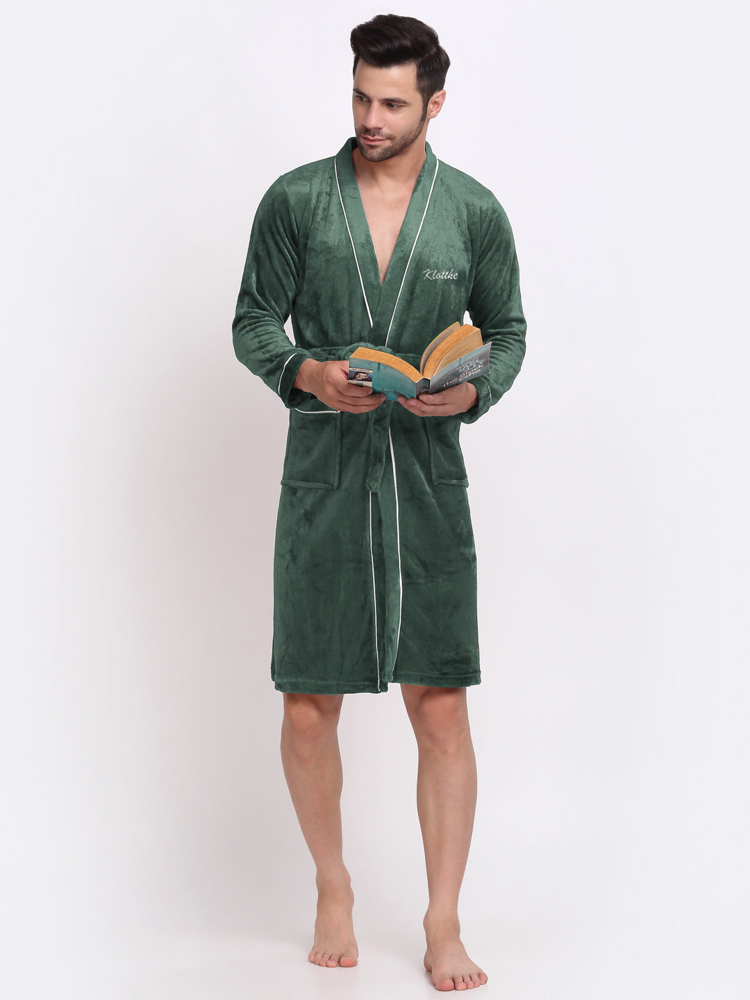 Klotthe Men Green Solid Wool Bath Robe With Belt